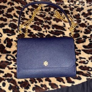 - New Tory Burch crossbody please view Pictures for a better description